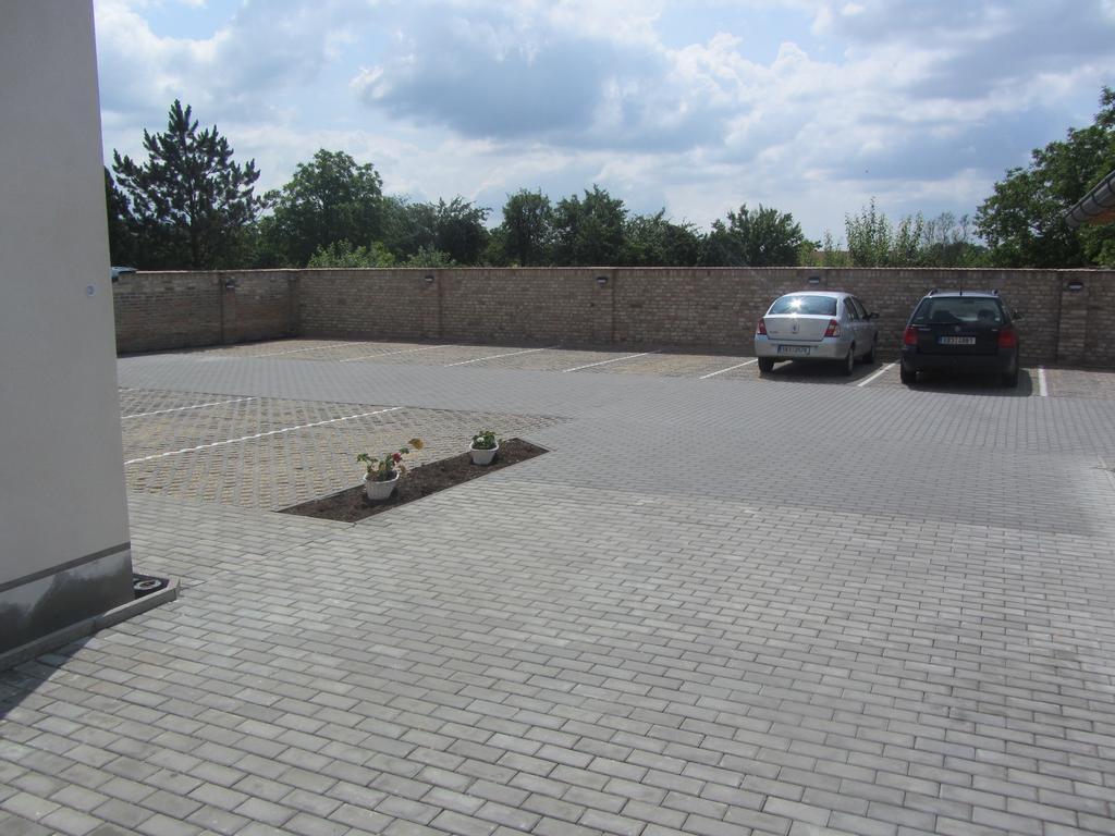 Penzion Kratochvil Dolní Dunajovice Dış mekan fotoğraf